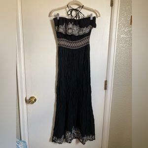 🌞American Rag Cie Black Halter Top Crinkle Body Embroidered Floral Maxi Dress#RW